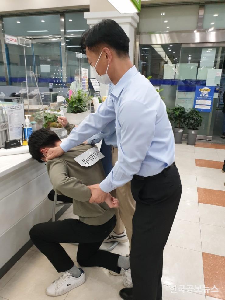기사 사진