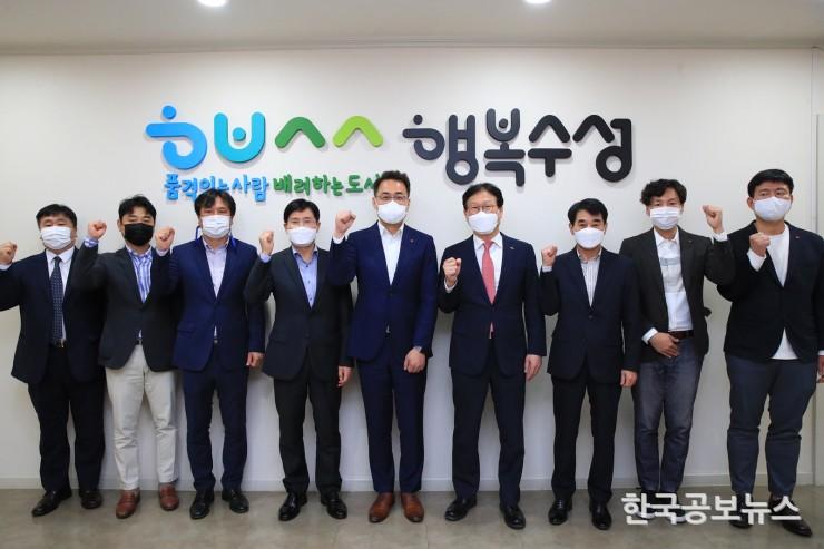 기사 사진