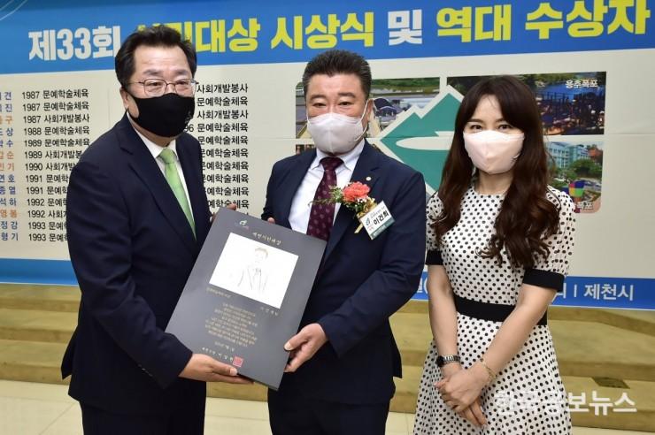 기사 사진