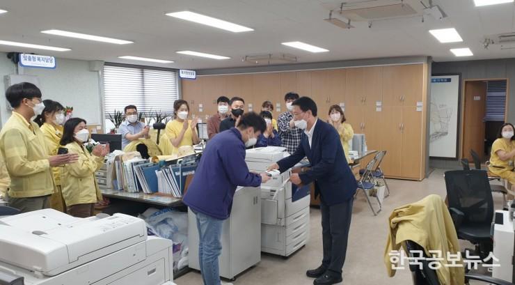 기사 사진