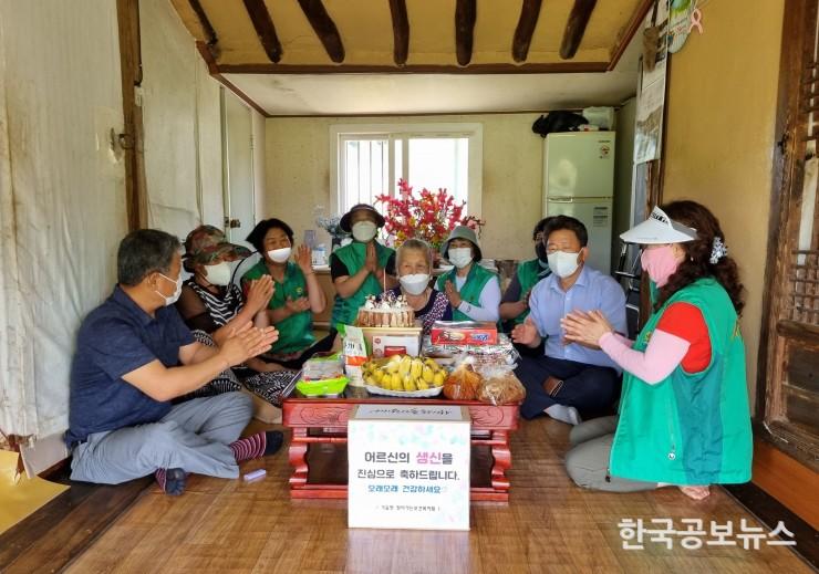 기사 사진