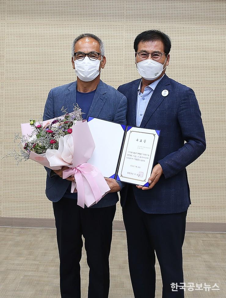 기사 사진