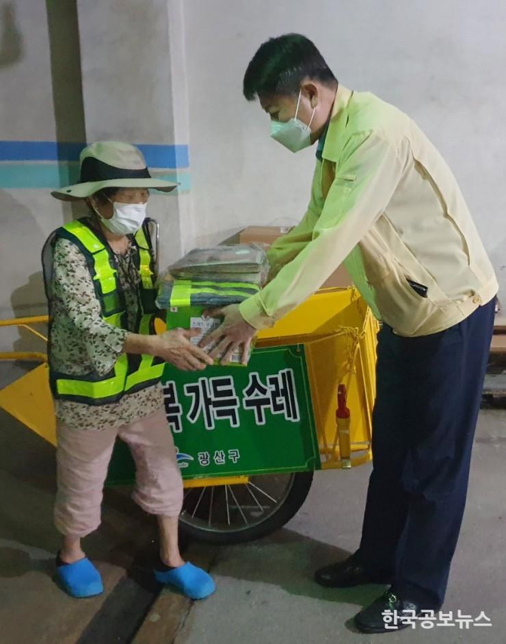 기사 사진