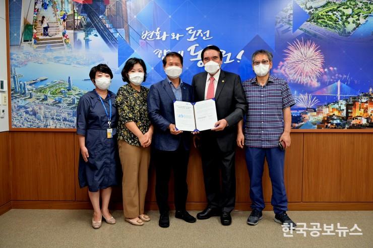 기사 사진