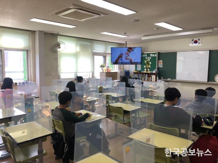 기사 사진