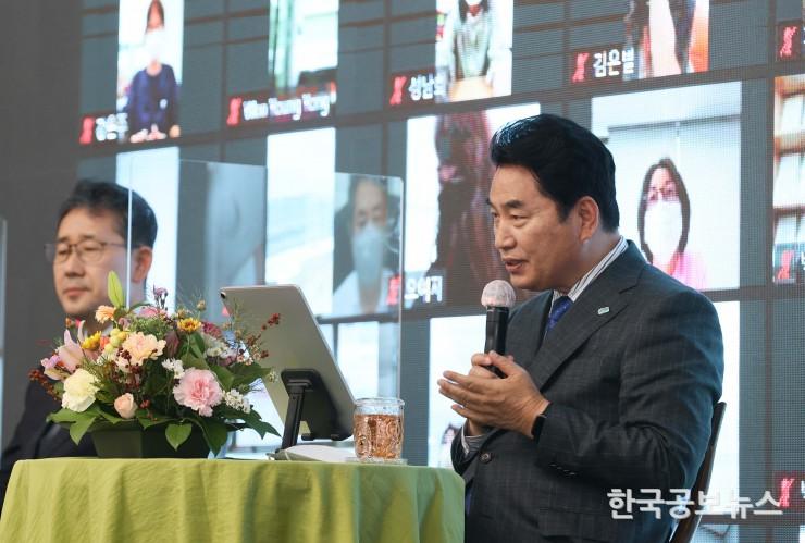 기사 사진
