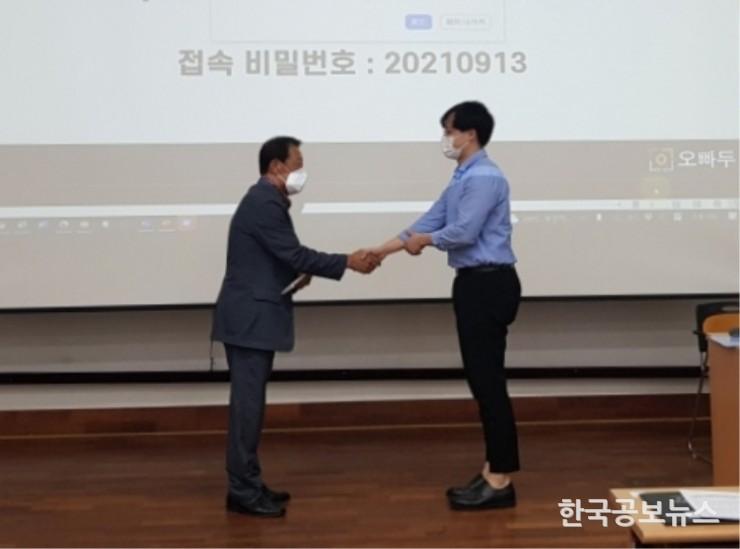 기사 사진