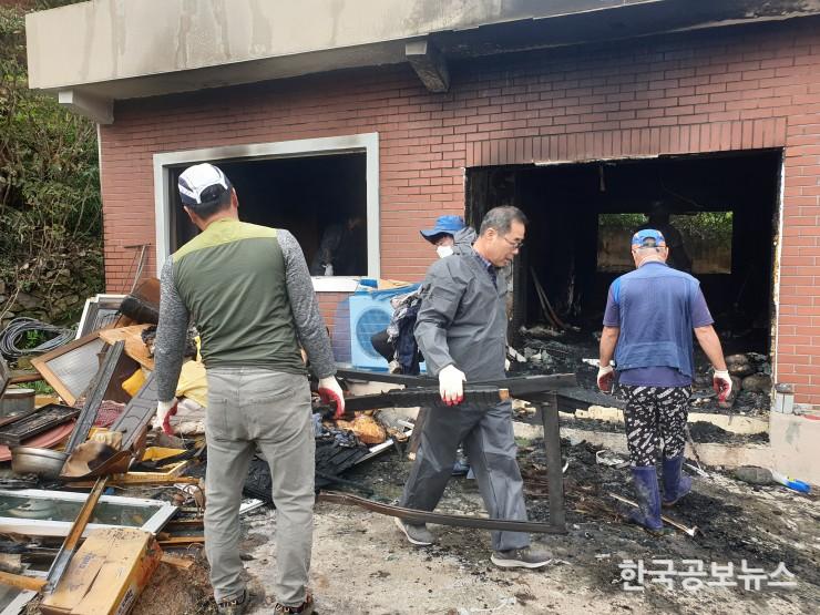 기사 사진