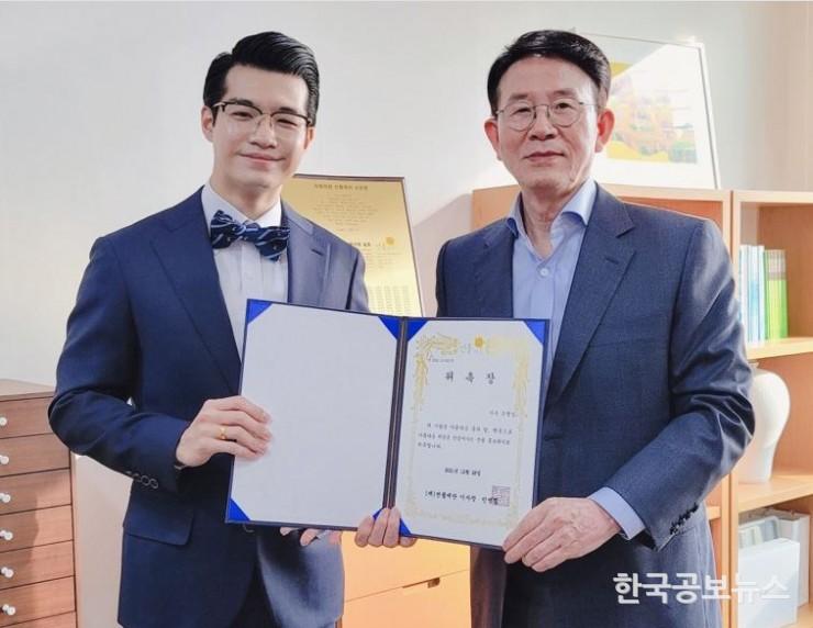 기사 사진