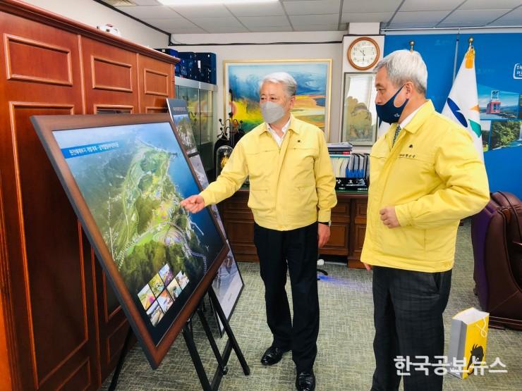 기사 사진