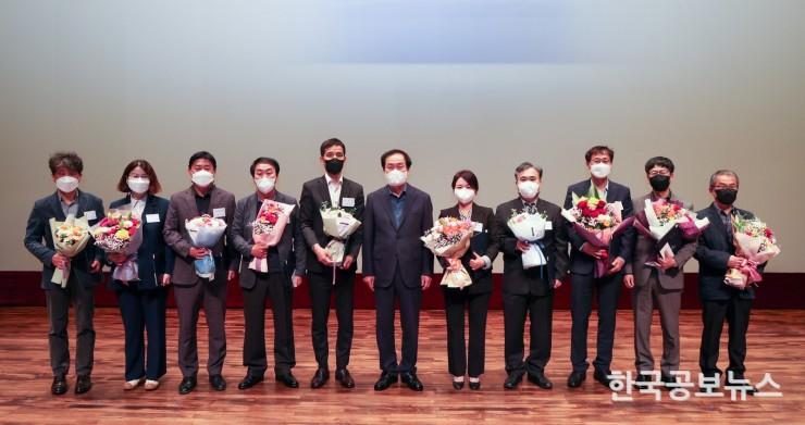 기사 사진