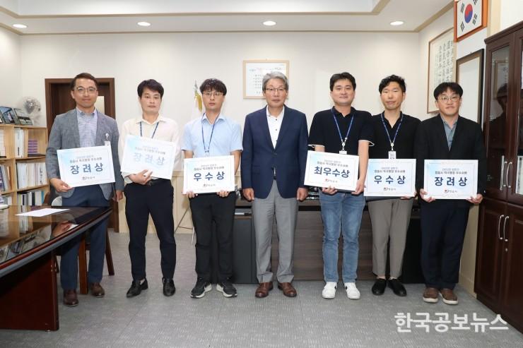 기사 사진