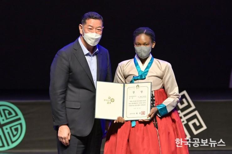 기사 사진