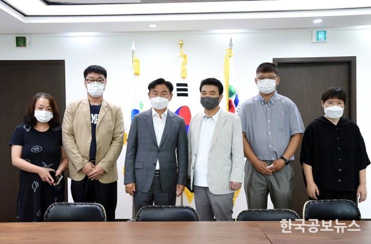 기사 사진