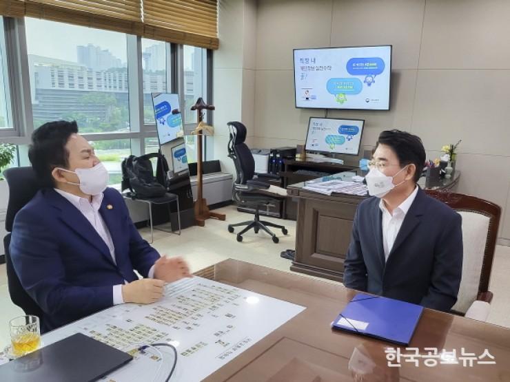 기사 사진