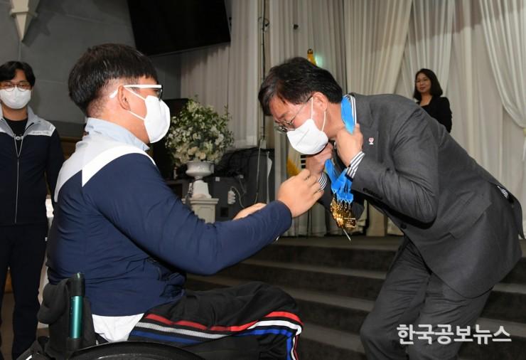 기사 사진