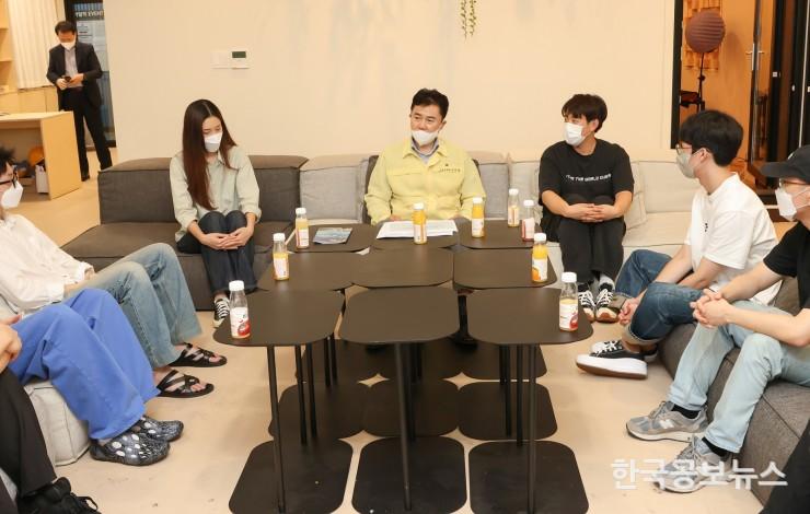 기사 사진