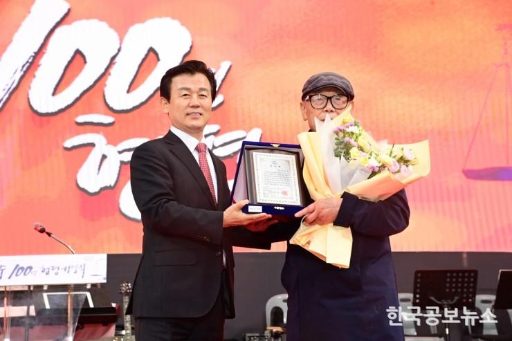 기사 사진