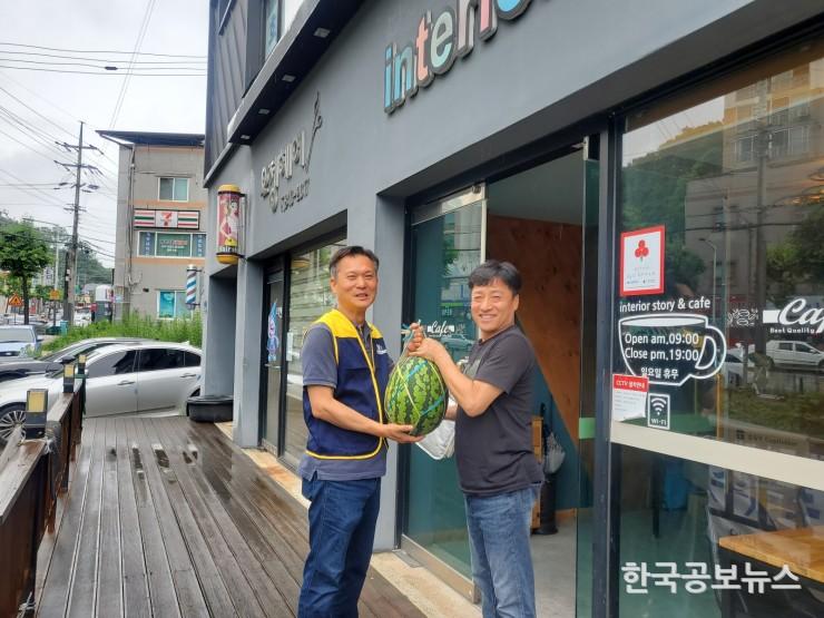 기사 사진