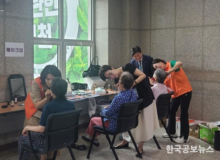 기사 사진