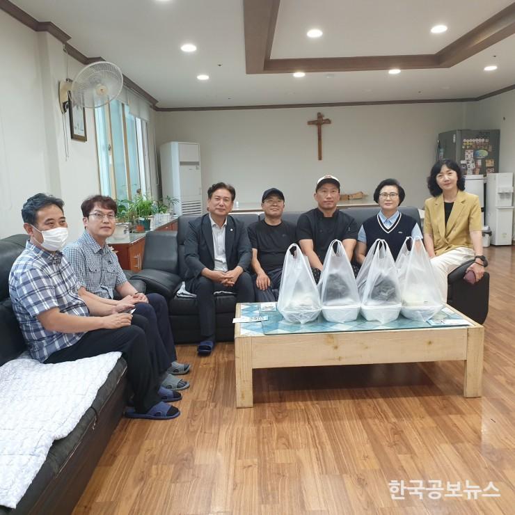 기사 사진