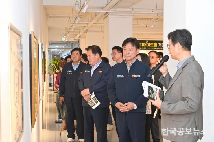 기사 사진