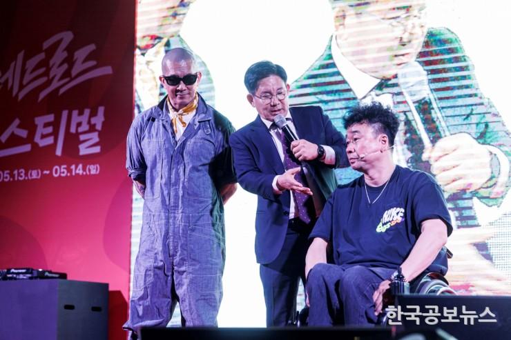 기사 사진