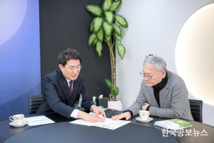 기사 사진