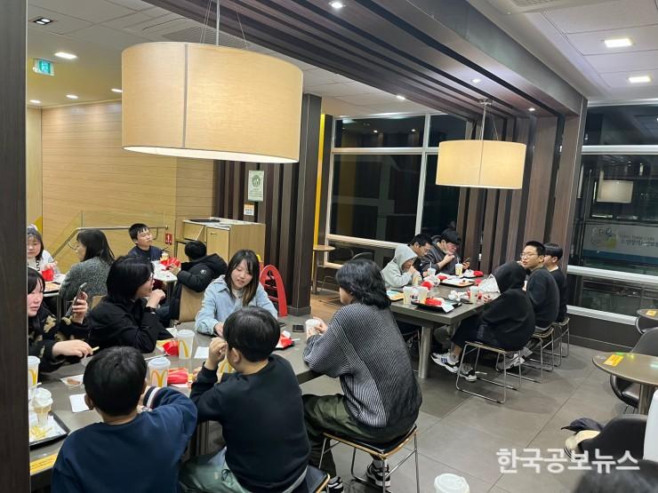 기사 사진