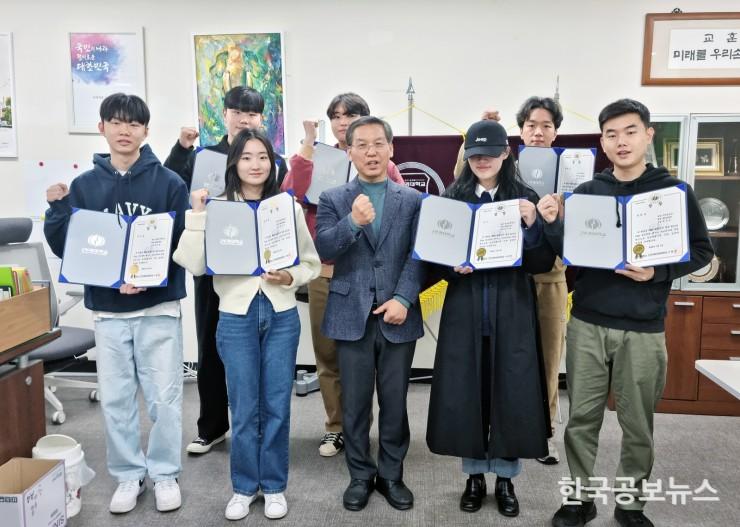 기사 사진