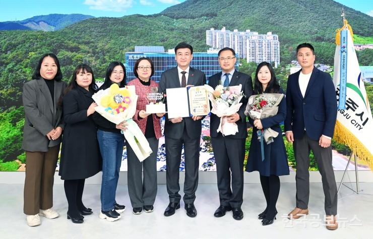 기사 사진