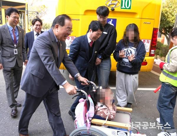 기사 사진