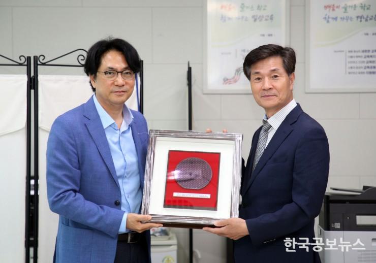기사 사진