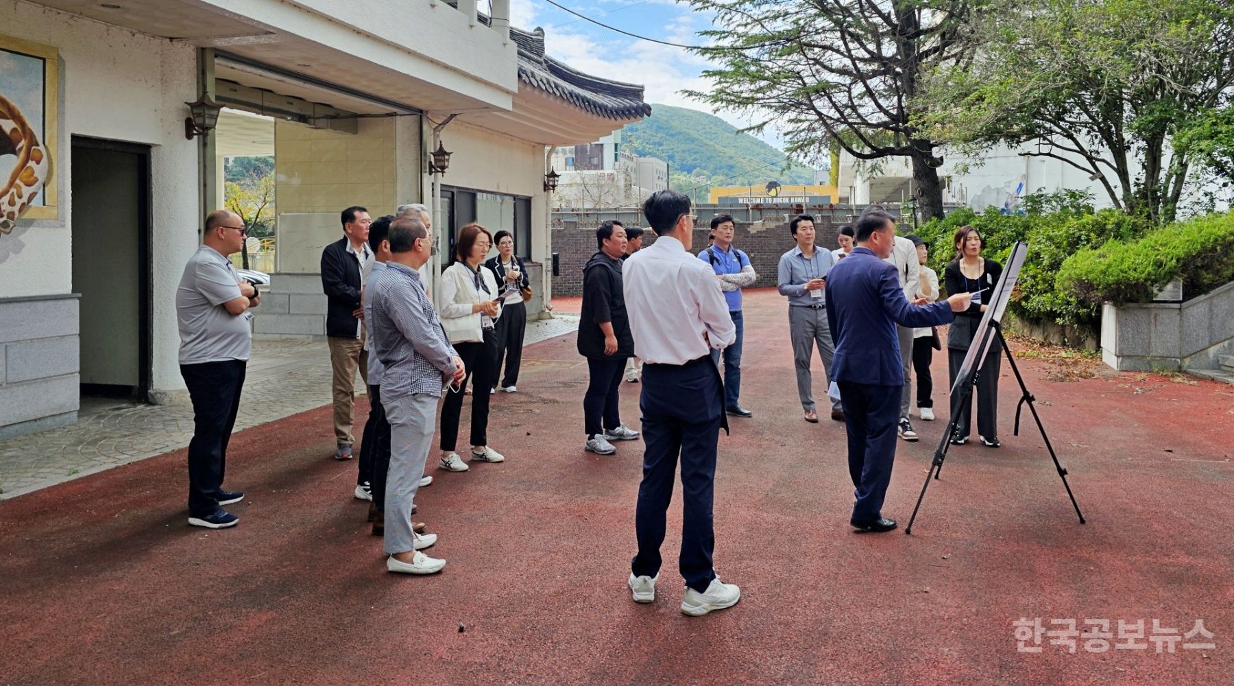 [창녕공보] 창녕군, 부곡하와이 재개발 위한 현장 투어  기사 사진